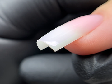 Baby Nails Крем-гелями на одноразовых формах